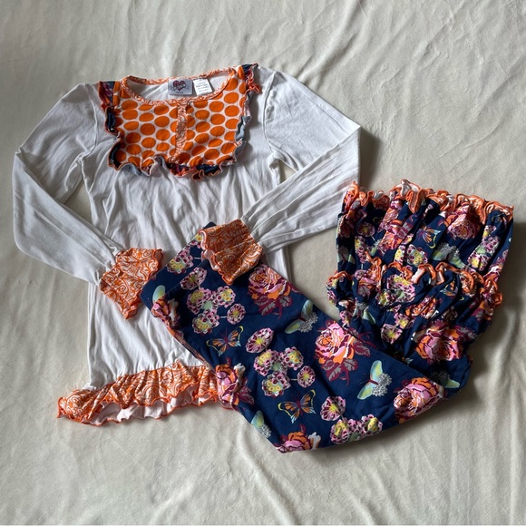 Ann Loren Fall Butterfly Matching Set - Picture 1 of 9